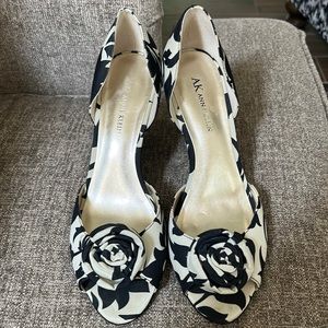 Women high heel